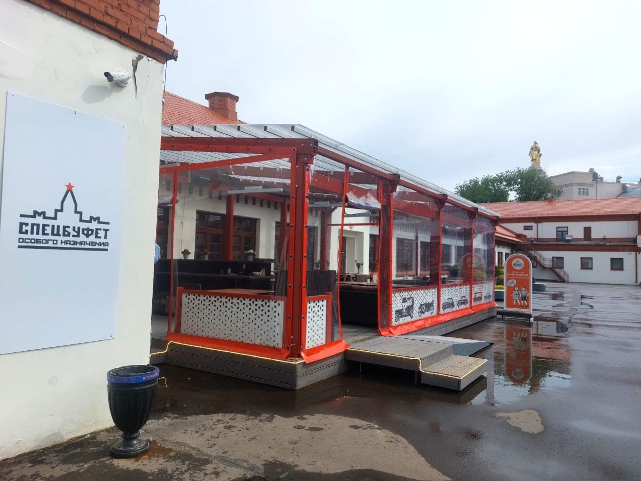 ПВХ шторы для летней террасы кафе в Торжке